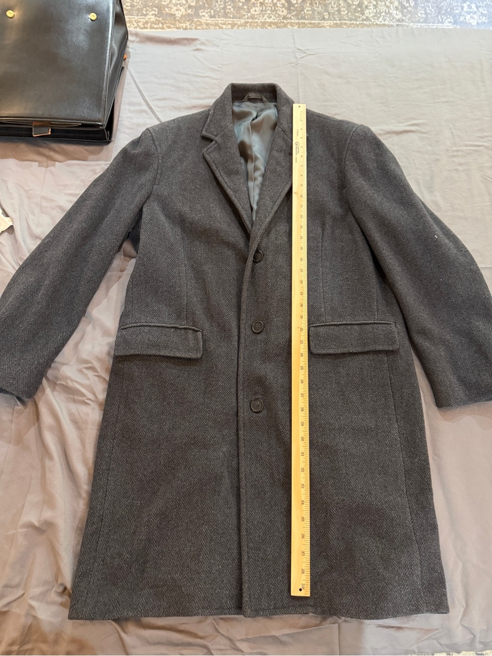 J. Crew Rivington Large Men's Charcoal Gray herringbone Wool Blend Overcoat